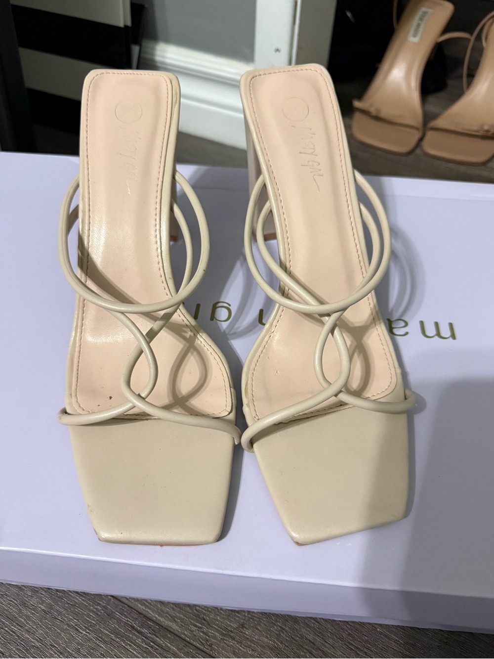 Strappy Square-Toe Heeled Sandals - Nude